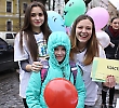 Студенти БДМУ «дарували» чернівчанам щастя